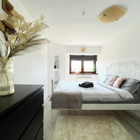 City Center Privat-Sauna Familyconcept Яссы Экстерьер фото