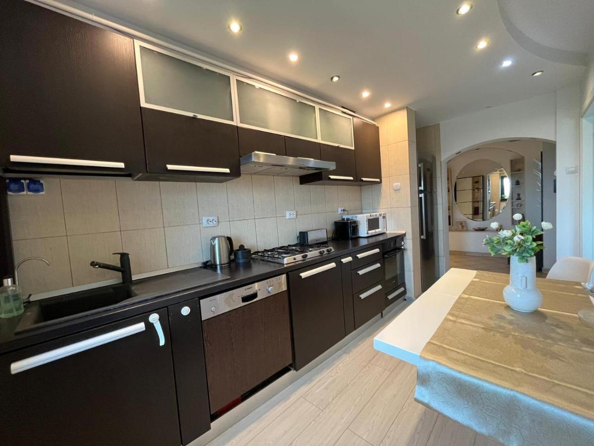 City Center Privat-Sauna Familyconcept Яссы Экстерьер фото