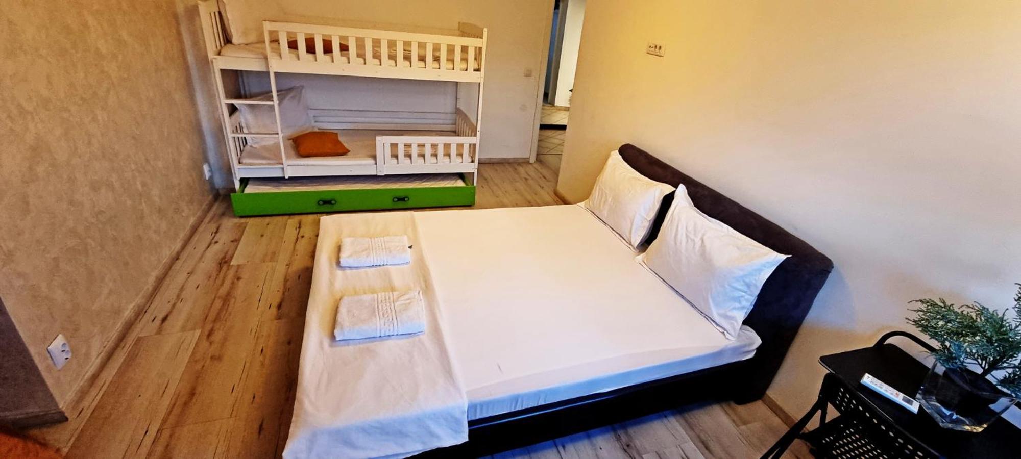 City Center Privat-Sauna Familyconcept Яссы Экстерьер фото